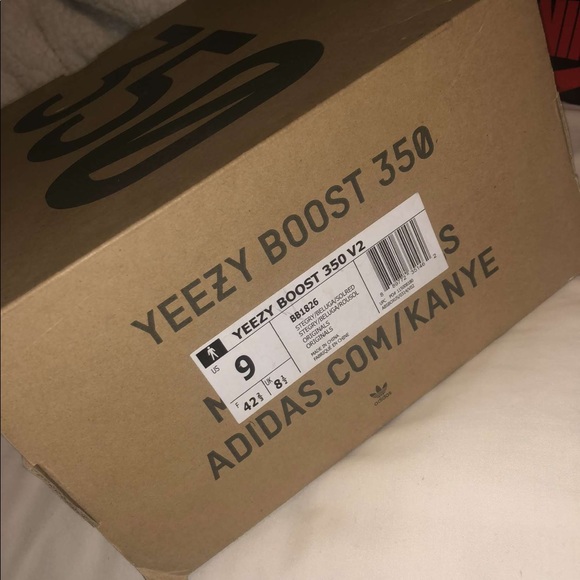 yeezy spy